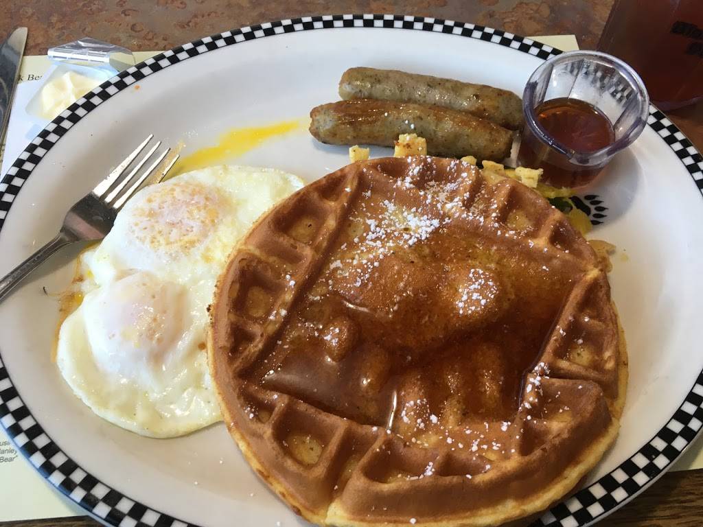 Gilbert Black Bear Diner | restaurant | 1809 E Baseline Rd, Gilbert, AZ 85233, USA | 4809262046 OR +1 480-926-2046