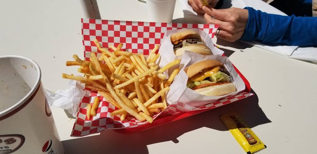 Drifters Hamburgers | restaurant | 1485 Jamboree Dr, Colorado Springs, CO 80920, USA | 7192641512 OR +1 719-264-1512