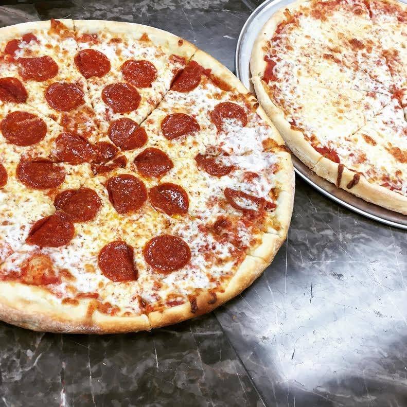 Pinas Pizza | meal delivery | Pine Lake Shopping Center, 12041 SW 117th Ave, Miami, FL 33176, USA | 3052543333 OR +1 305-254-3333