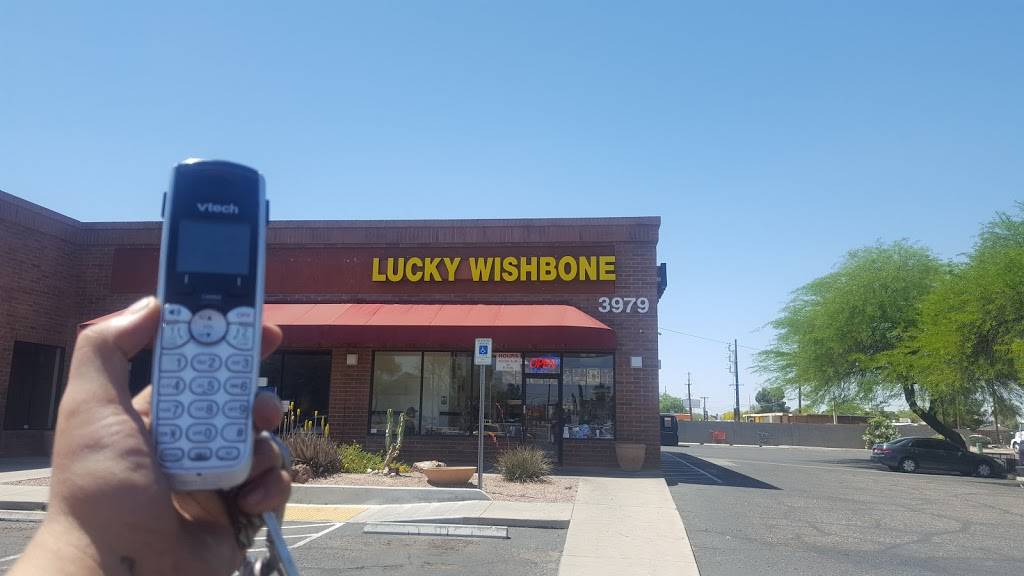 Lucky Wishbone | restaurant | 3979 N Oracle Rd, Tucson, AZ 85705, USA | 5208879160 OR +1 520-887-9160