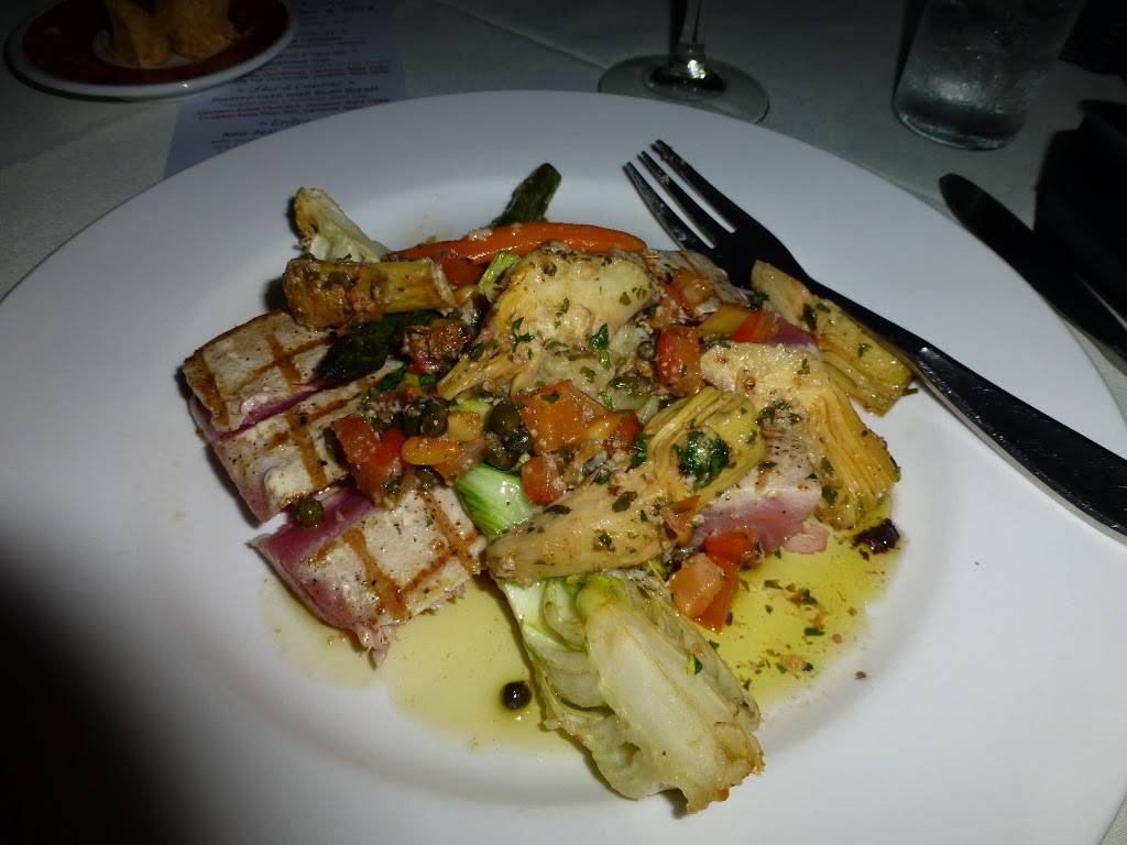 Massimos Eclectic Fine Dining | restaurant | 31876 US-19, Palm Harbor, FL 34684, USA | 7277841881 OR +1 727-784-1881