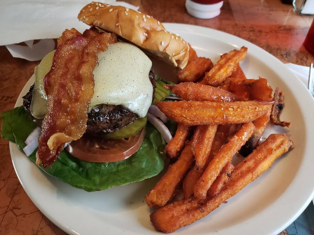 The Airplane Restaurant | restaurant | 1665 Newport Rd, Colorado Springs, CO 80916, USA | 7195707656 OR +1 719-570-7656