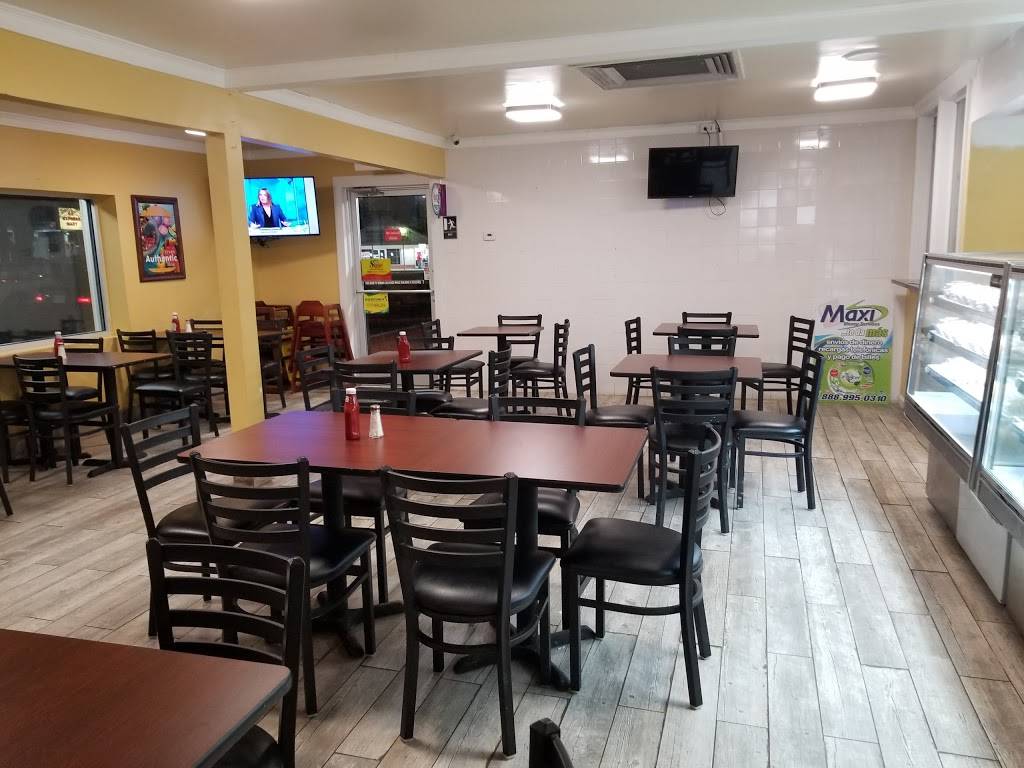 Las Meras Tortas | restaurant | 5661 Farm Pond Ln, Charlotte, NC 28212, USA | 7045630073 OR +1 704-563-0073