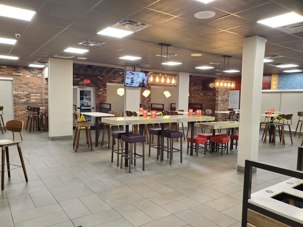 Jack in The Box | restaurant | 4250 North Expy, Brownsville, TX 78526, USA | 9565257059 OR +1 956-525-7059