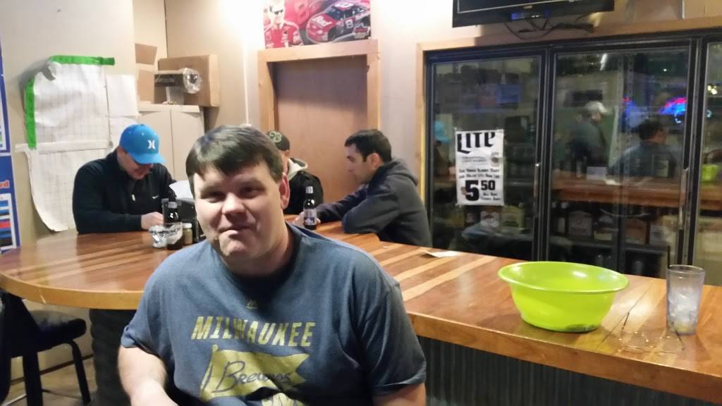 Bleachers Pub | restaurant | 105 W State St, Westby, WI 54667, USA | 6086343314 OR +1 608-634-3314