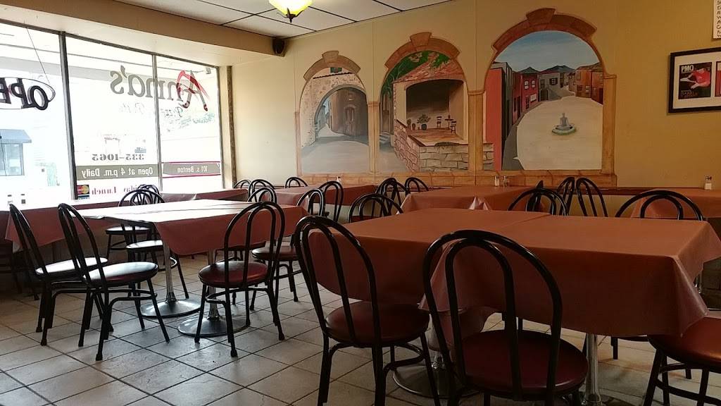 Annas Pizza & Pasta | restaurant | 101 S Benton St, Winnebago, IL 61088, USA | 8153351065 OR +1 815-335-1065