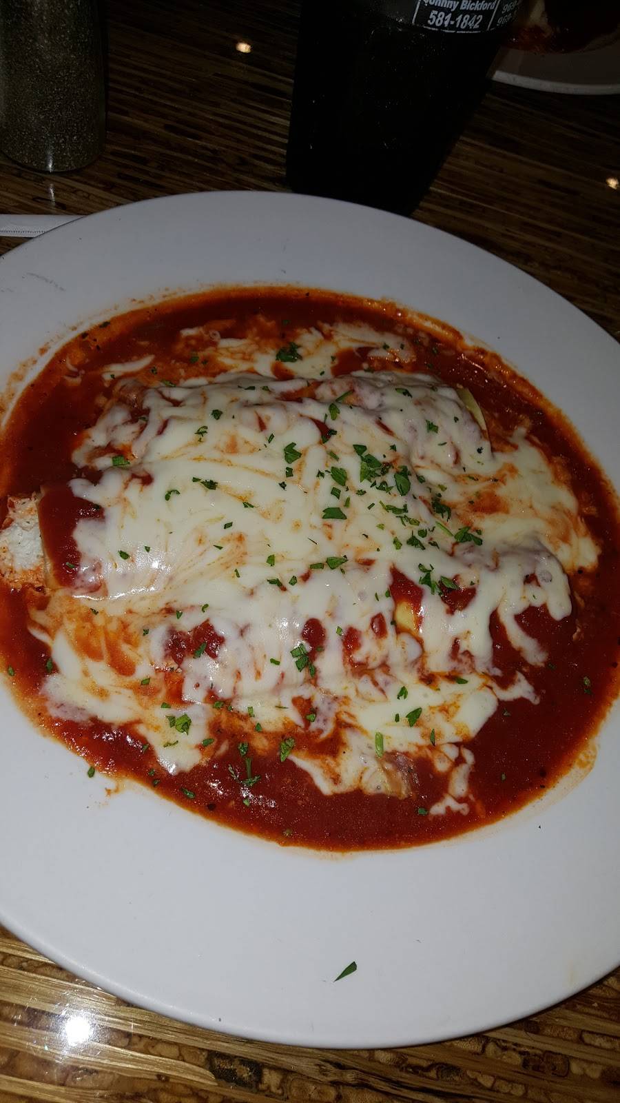 Pinos Italiano & Grill | restaurant | 15498 N James Madison Hwy, Dillwyn, VA 23936, USA | 4349832531 OR +1 434-983-2531