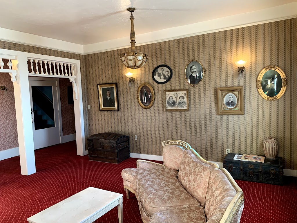 Hotel Niles | cafe | 304 S Main St, Alturas, CA 96101, USA | 5302333773 OR +1 530-233-3773