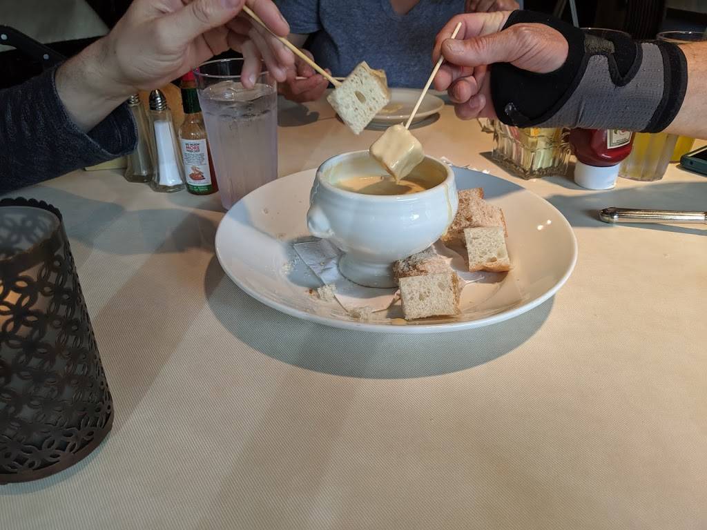 400 Springs Restaurant LLC | restaurant | 400 Springs Dr, Spring Green, WI 53588, USA | 6085880140 OR +1 608-588-0140