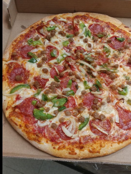 Numero Uno Pizza | restaurant | 39438 Trade Center Dr, Palmdale, CA 93551, USA | 6619474545 OR +1 661-947-4545