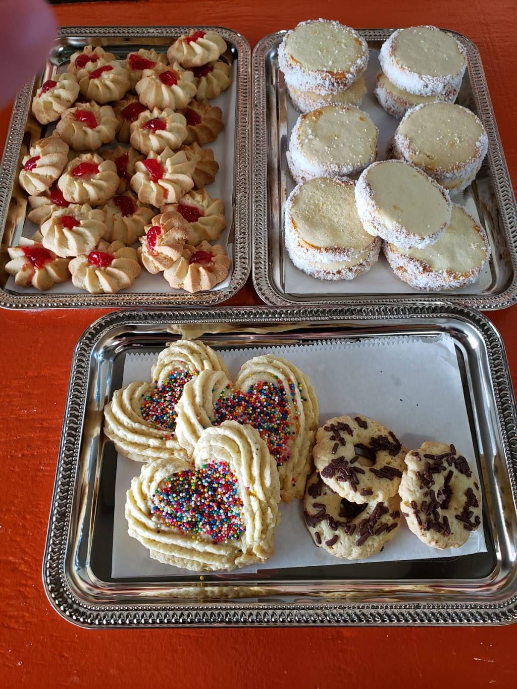 Villa Bakery "Con Sabor Venezolano" | restaurant | 5407 W Irlo Bronson Memorial Hwy, Kissimmee, FL 34746, USA | 3216770572 OR +1 321-677-0572