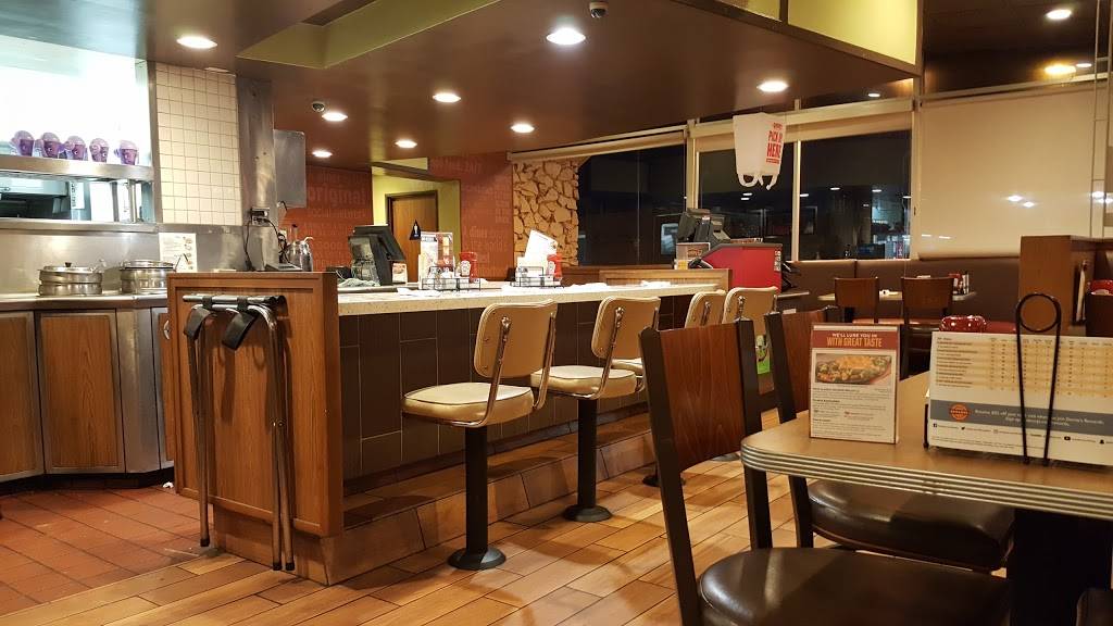 Dennys | restaurant | 630 10th St, Marysville, CA 95901, USA | 5307438503 OR +1 530-743-8503