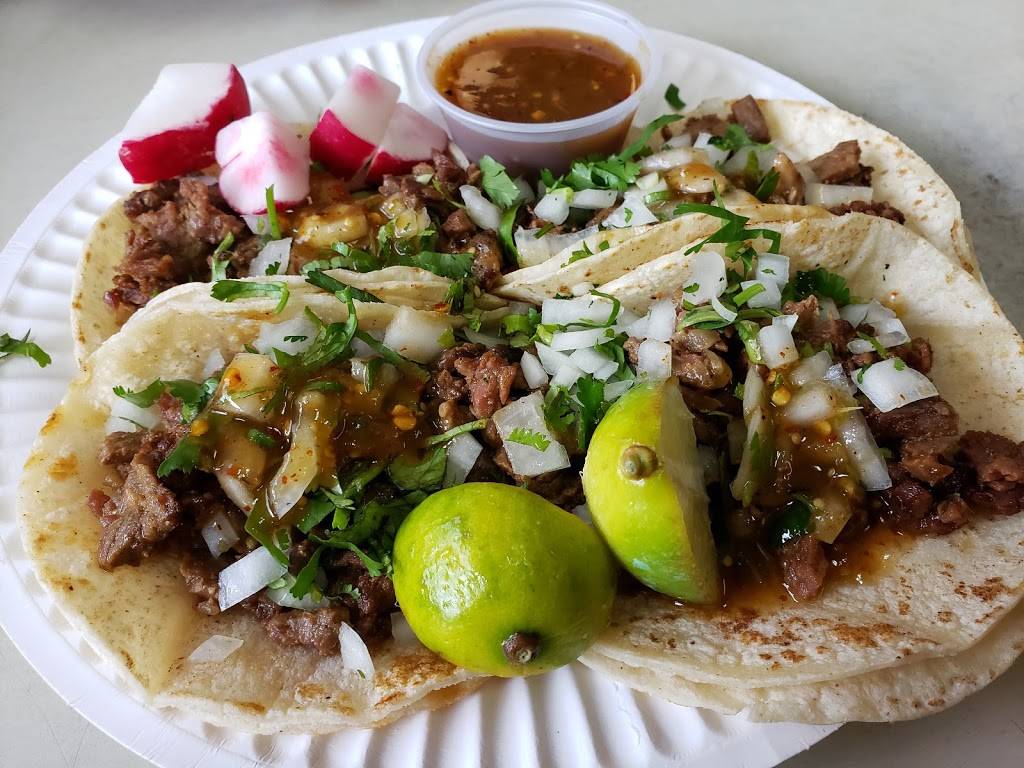 Karinas Tacos | restaurant | 2025 Durfee Ave, South El Monte, CA 91733, USA | 6264541236 OR +1 626-454-1236