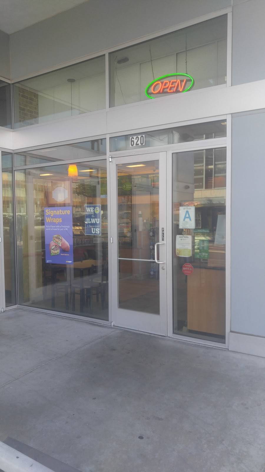 Subway Restaurants | restaurant | 620 S Centre St, San Pedro, CA 90731, USA | 3105191300 OR +1 310-519-1300