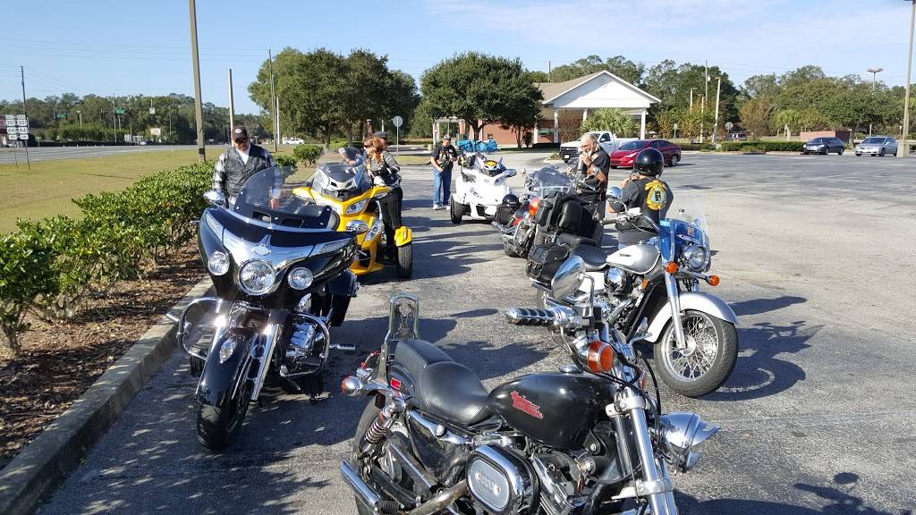 Sams St Johns Seafood | restaurant | 7119 N US Hwy 441, Ocala, FL 34475, USA | 3526222927 OR +1 352-622-2927