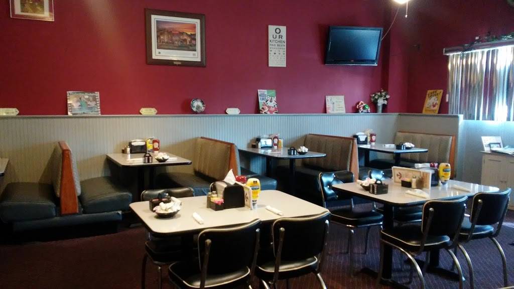 Nortons Sports Bar | restaurant | 1824 Main St, Dunedin, FL 34698, USA | 7277331840 OR +1 727-733-1840