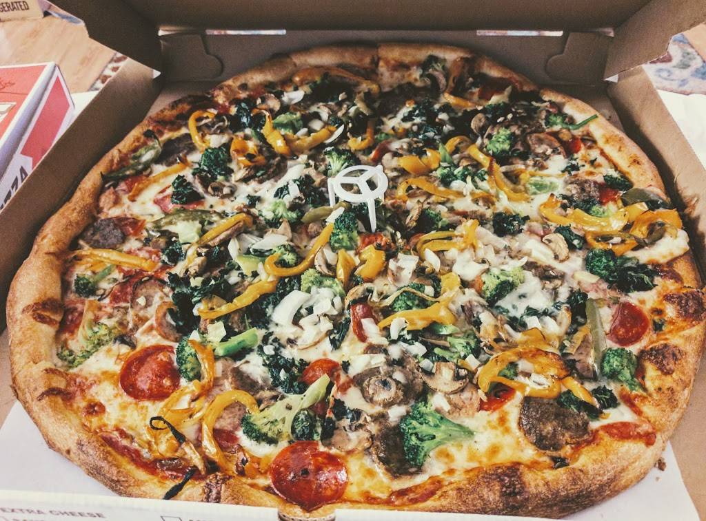 Rosas Pizza | restaurant | 313 Main St, Huntington, NY 11743, USA | 6314257694 OR +1 631-425-7694