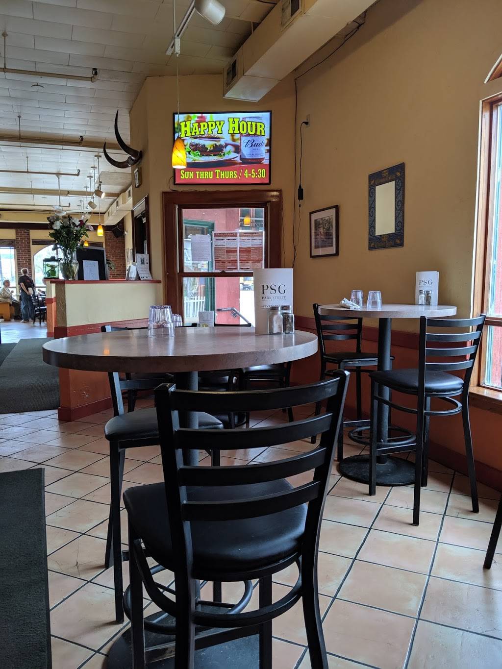 Park Street Grille | restaurant | 279 Main St #7, Rockland, ME 04841, USA | 2075944944 OR +1 207-594-4944