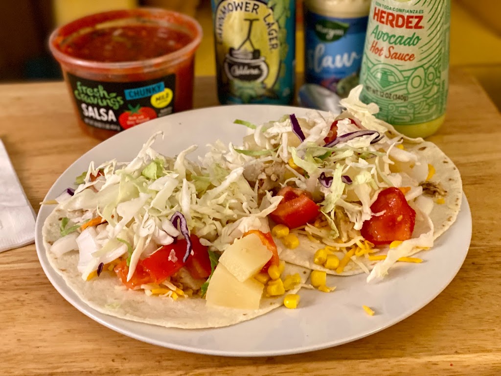 Eduardos Taco Shop | restaurant | 220 Redwood Hwy, Cave Junction, OR 97523, USA | 5415925212 OR +1 541-592-5212