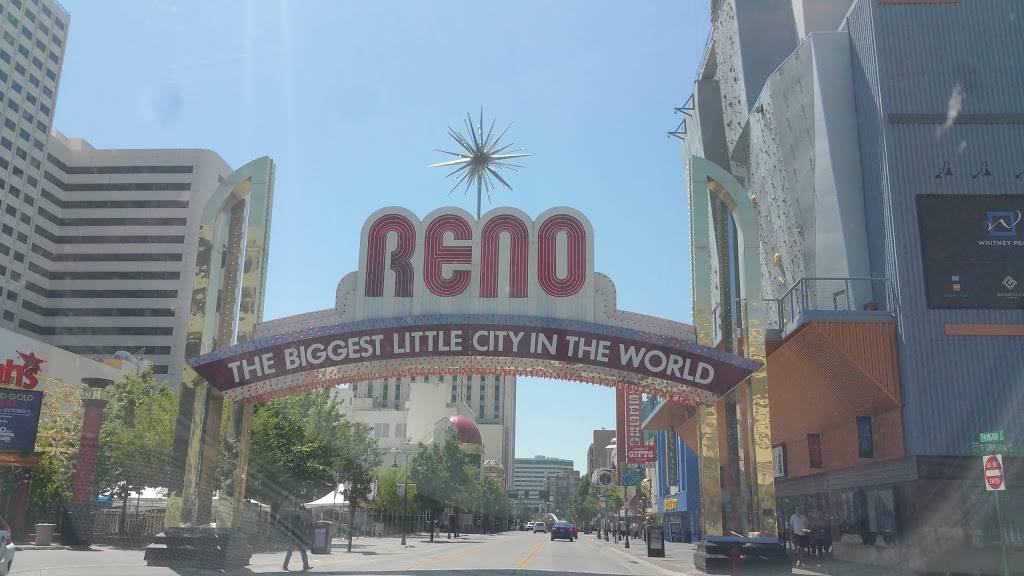 La Parada Mexican Restaurant & Bar | restaurant | 301 Kietzke Ln, Reno, NV 89502, USA | 7757866359 OR +1 775-786-6359