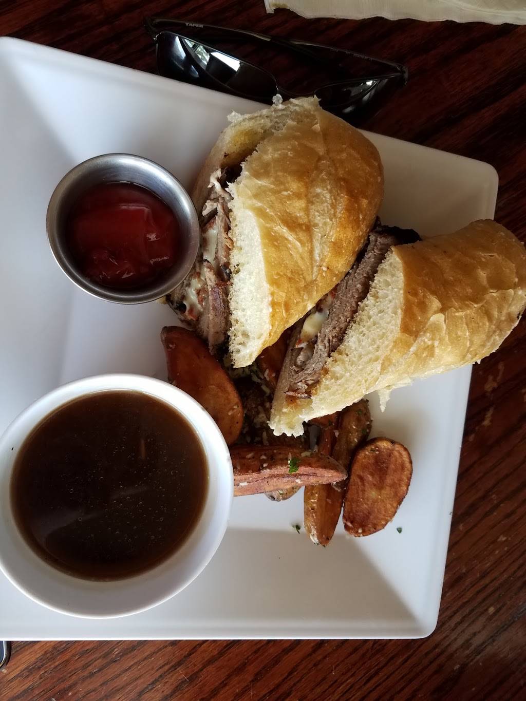 The Public House | restaurant | 445 E Cheyenne Mountain Blvd, Colorado Springs, CO 80906, USA | 7194653079 OR +1 719-465-3079