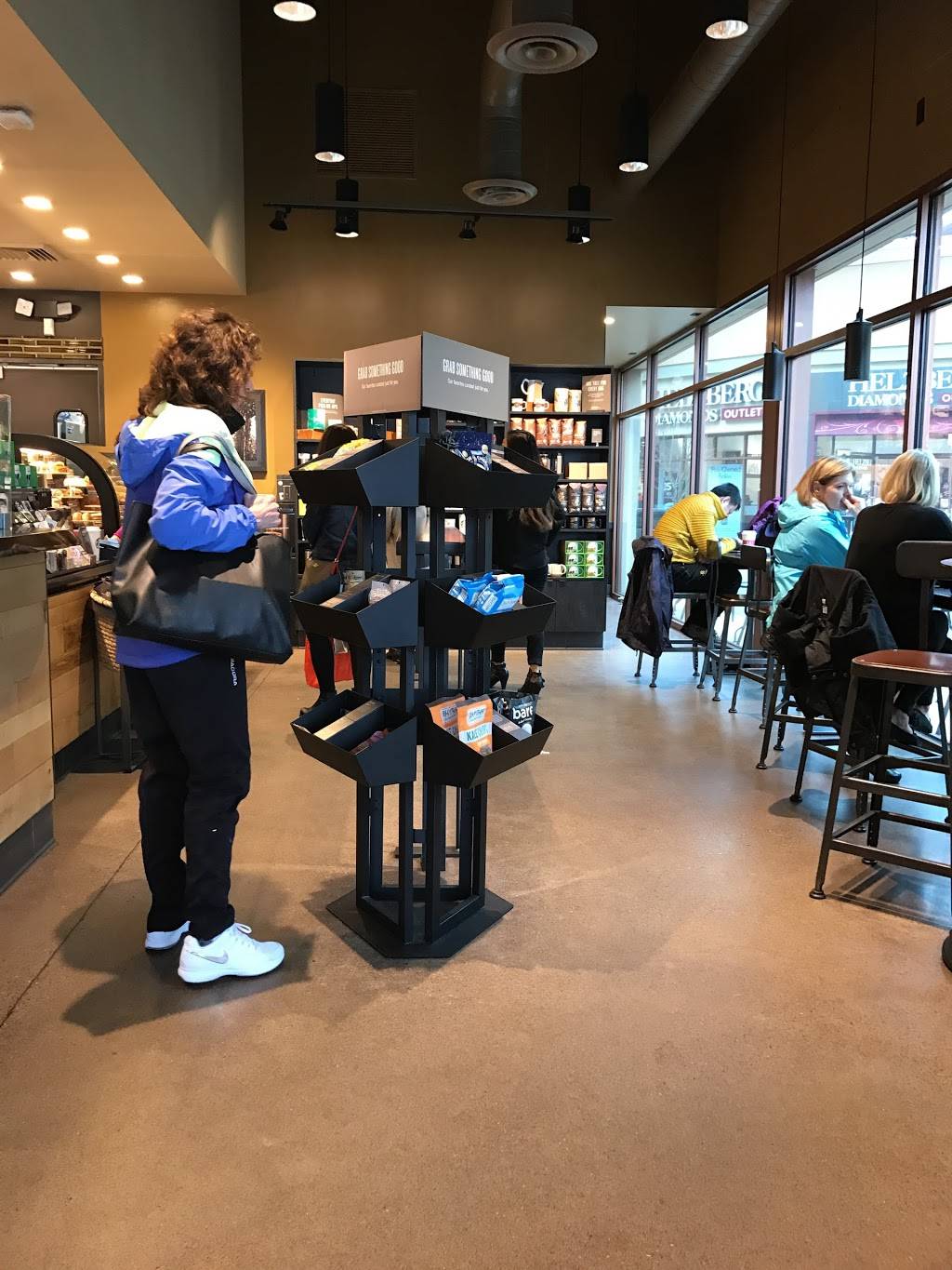 Starbucks | cafe | 1001 N Arney Rd #812, Woodburn, OR 97071, USA | 5039825205 OR +1 503-982-5205