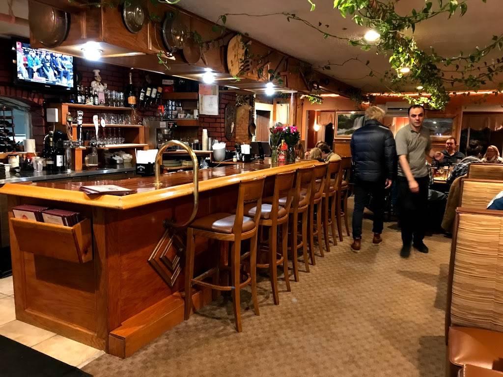 Eres Pizza | restaurant | 2439 Main St #1, Lake Placid, NY 12946, USA | 5185232997 OR +1 518-523-2997