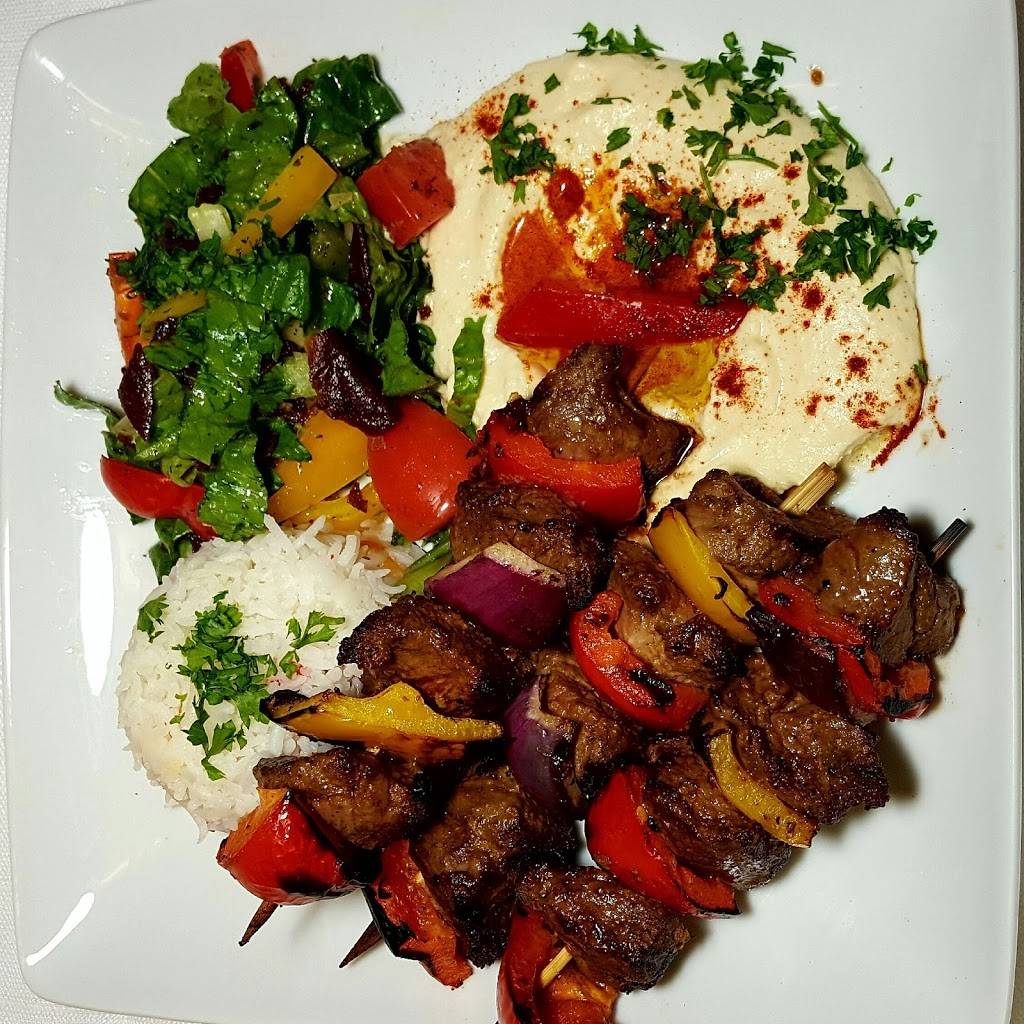 Avenue Grill Plus | restaurant | 8900 McGraw Ave, Detroit, MI 48210, USA | 3134062274 OR +1 313-406-2274