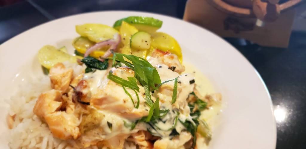 Okras Louisiana Bistro | restaurant | 9110 Center St, Manassas, VA 20110, USA | 7033683427 OR +1 703-368-3427