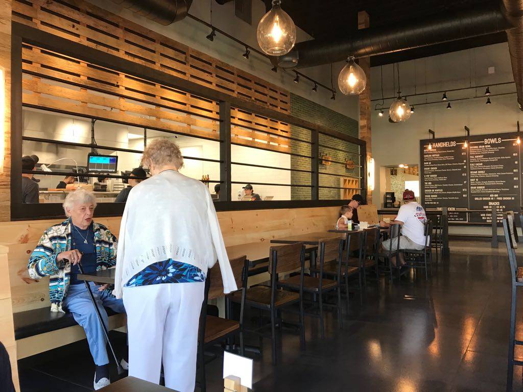 Roost | restaurant | 2308 Whitney Ave, Hamden, CT 06518, USA | 2036911973 OR +1 203-691-1973