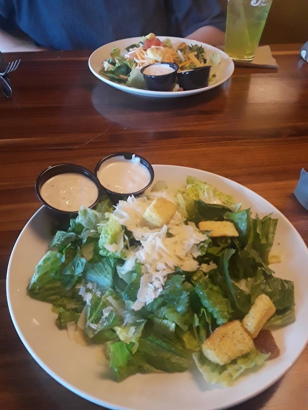 Applebees Grill + Bar | restaurant | 10501 E Garden Dr, Aurora, CO 80012, USA | 7207482617 OR +1 720-748-2617