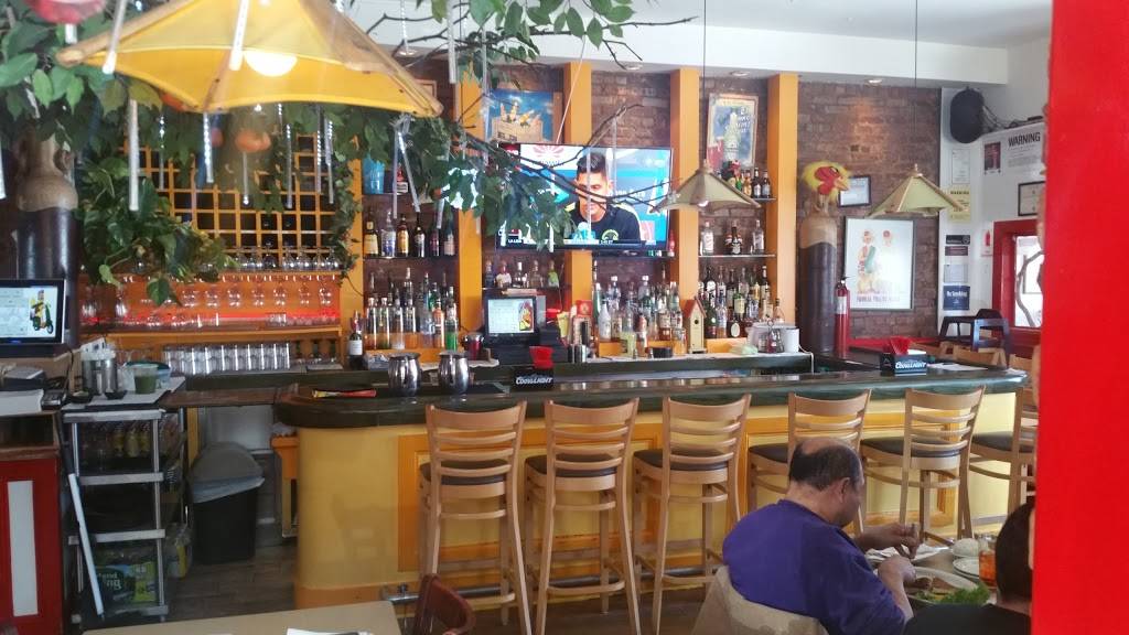 Pollos Mario Woodhaven | restaurant | 6320 Woodhaven Blvd, Flushing, NY 11374, USA | 7185652055 OR +1 718-565-2055