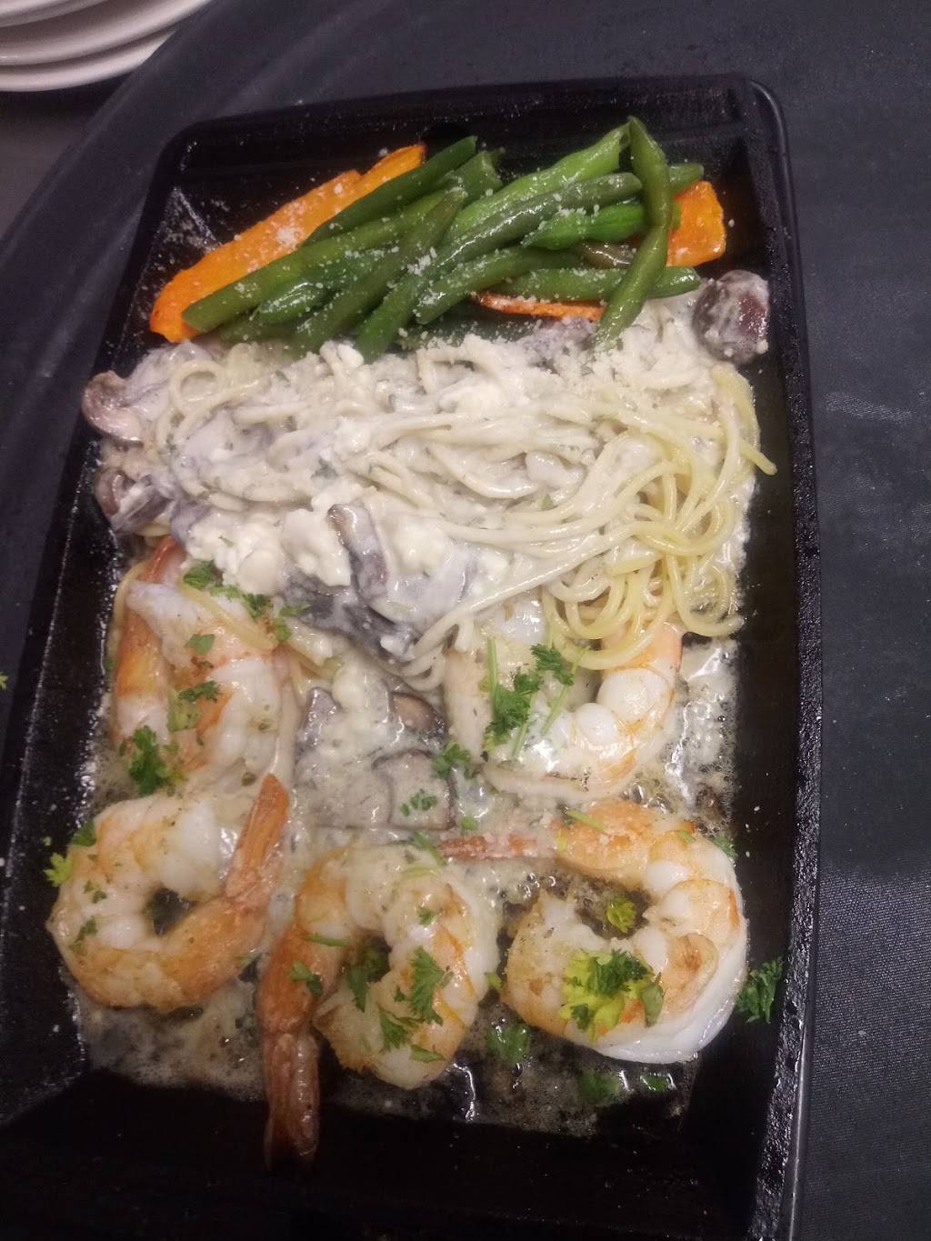 Spiros at the Lake | restaurant | 1622 Horseshoe Bend Pkwy, Lake Ozark, MO 65049, USA | 5736939272 OR +1 573-693-9272