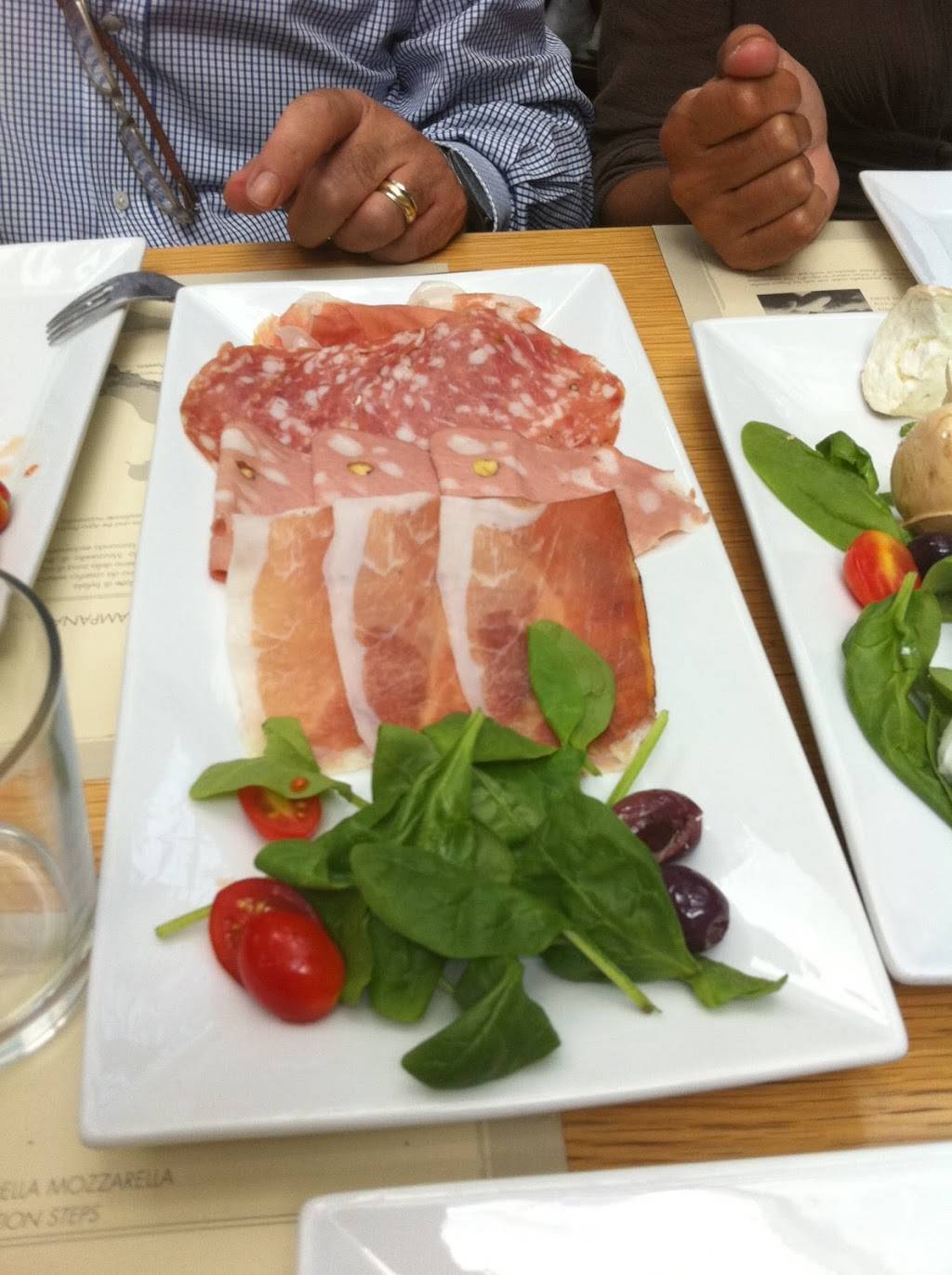 Trattoria Pulcinella | restaurant | 147 Huron Ave, Cambridge, MA 02138, USA | 6174916336 OR +1 617-491-6336