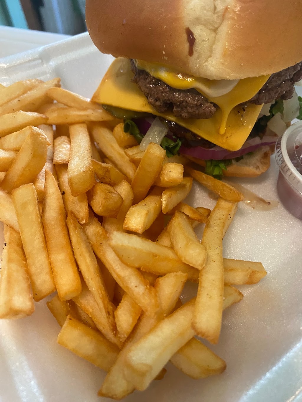 Shortys Eatery | restaurant | 15378-15386 Buell Alley, Shasta, CA 96087, USA | 5302623713 OR +1 530-262-3713