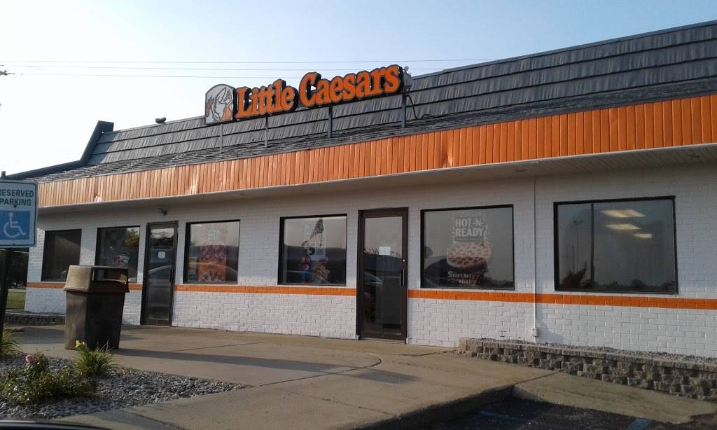 Little Caesars Pizza | meal takeaway | 1209 W, Brady St, Chesaning, MI 48616, USA | 9898457000 OR +1 989-845-7000
