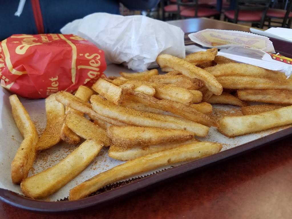 Bojangles Famous Chicken n Biscuits | restaurant | 11635 Lakeridge Pkwy, Ashland, VA 23005, USA | 8043680872 OR +1 804-368-0872