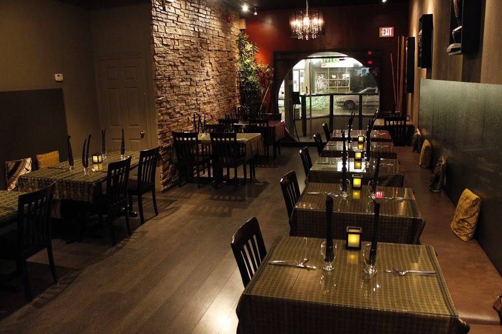 Thaifoon Restaurant | restaurant | 120 Dundas St, London, ON N6A 1G1, Canada | 5198501222 OR +1 519-850-1222