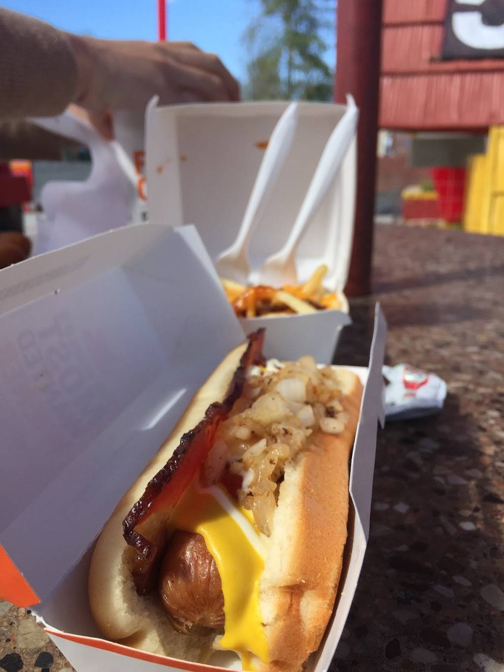 Wienerschnitzel | restaurant | south bascom fewtrell Campbell, 1940 S Bascom Ave, Campbell, CA 95008, USA | 4083718409 OR +1 408-371-8409