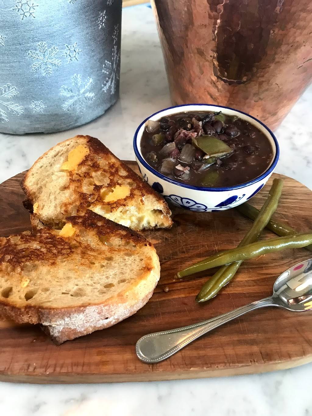 The Feel Good | restaurant | 1720 Central Ave SW A, Albuquerque, NM 87104, USA | 5052423594 OR +1 505-242-3594