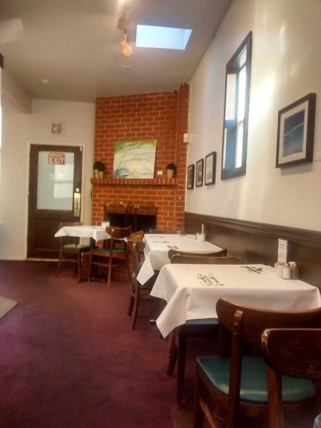 Four Spoons Cafe | restaurant | 850 NW 85th St, Seattle, WA 98117, USA | 2062976384 OR +1 206-297-6384