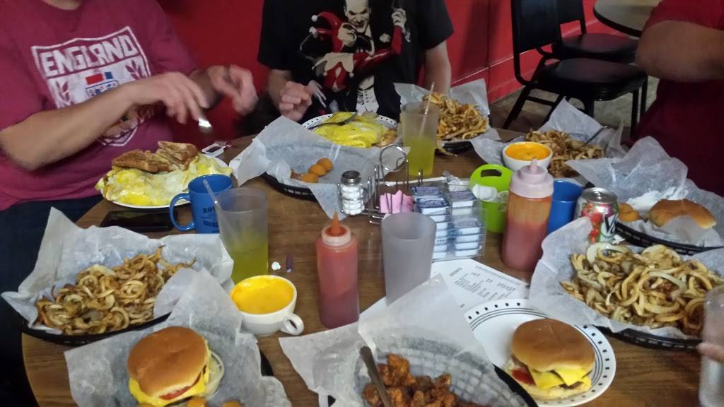 Rowes Recreation | restaurant | 307 W Main St, Montpelier, OH 43543, USA | 4194858711 OR +1 419-485-8711