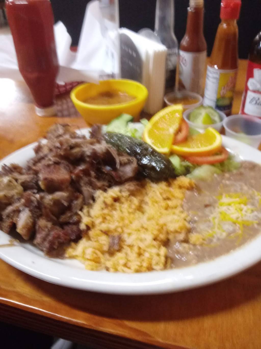 Taqueria El Grillo | restaurant | 410 S Federal Blvd, Denver, CO 80219, USA | 3039222294 OR +1 303-922-2294