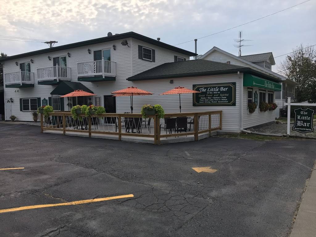 The Little Bar Restaurant of Marine City | restaurant | 321 Chartier Rd, Marine City, MI 48039, USA | 8107658084 OR +1 810-765-8084