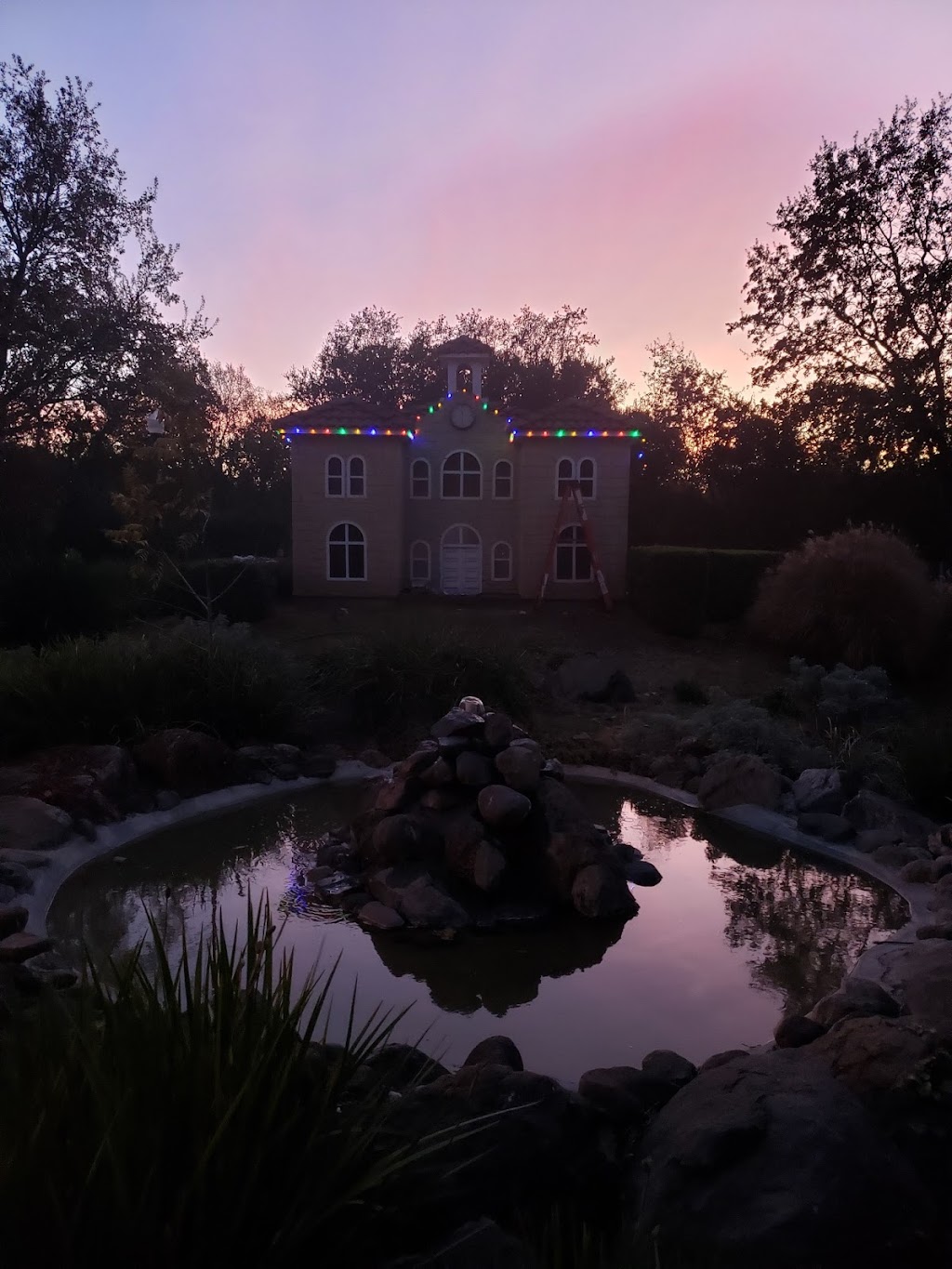 Sonoma Family Fun Center | meal takeaway | 19171 Sonoma Hwy, Sonoma, CA 95476, USA | 7073437233 OR +1 707-343-7233