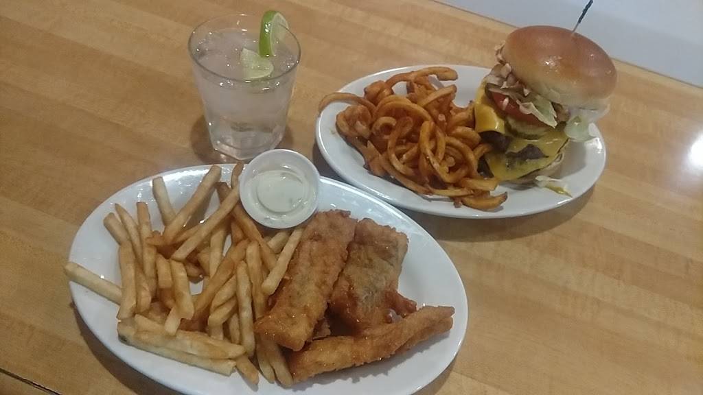 Rips Place Steakhouse and Bar | restaurant | 177 S Main St, Vermontville, MI 49096, USA | 5177260789 OR +1 517-726-0789