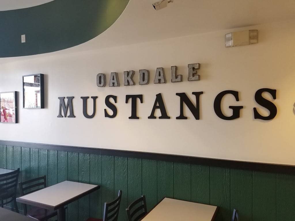 Mr. Pickles Sandwich Shop | meal takeaway | 1342 E F St Ste. B, Oakdale, CA 95361, USA | 2098485500 OR +1 209-848-5500