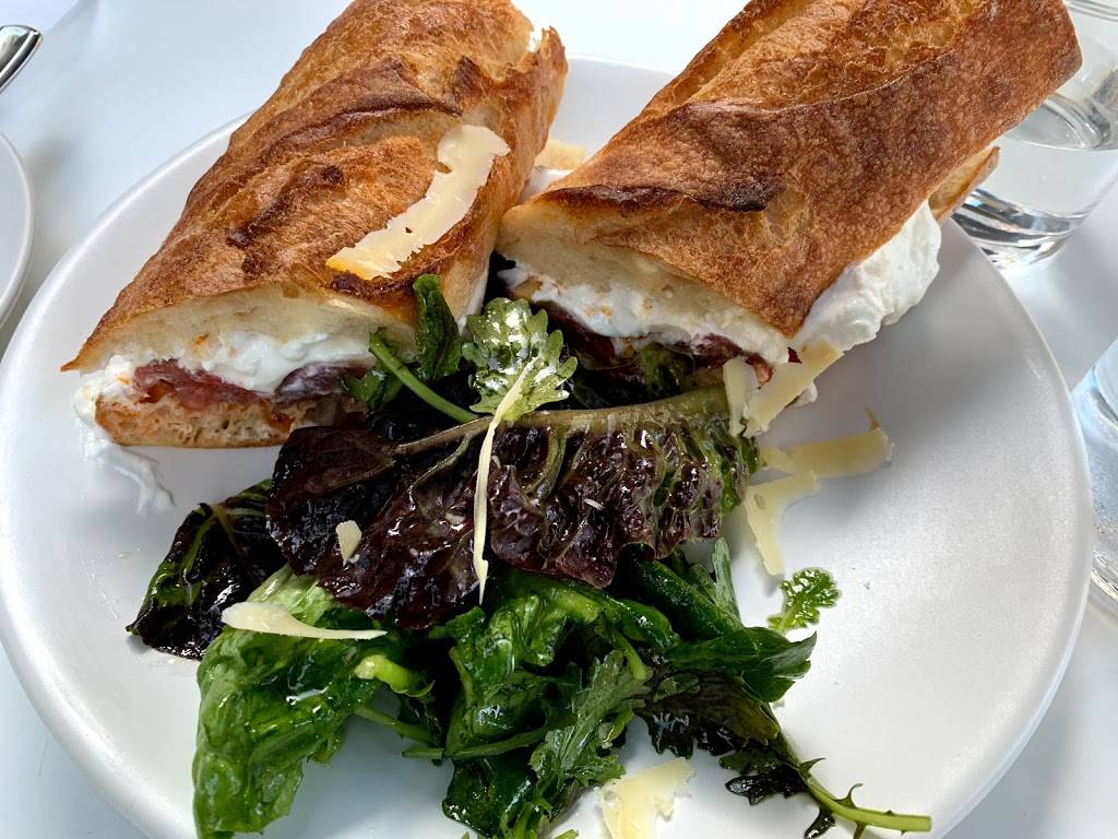 Murrays Cheese Bar | restaurant | 28-30 Jackson Ave, Queens, NY 11101, USA | 3479902130 OR +1 347-990-2130