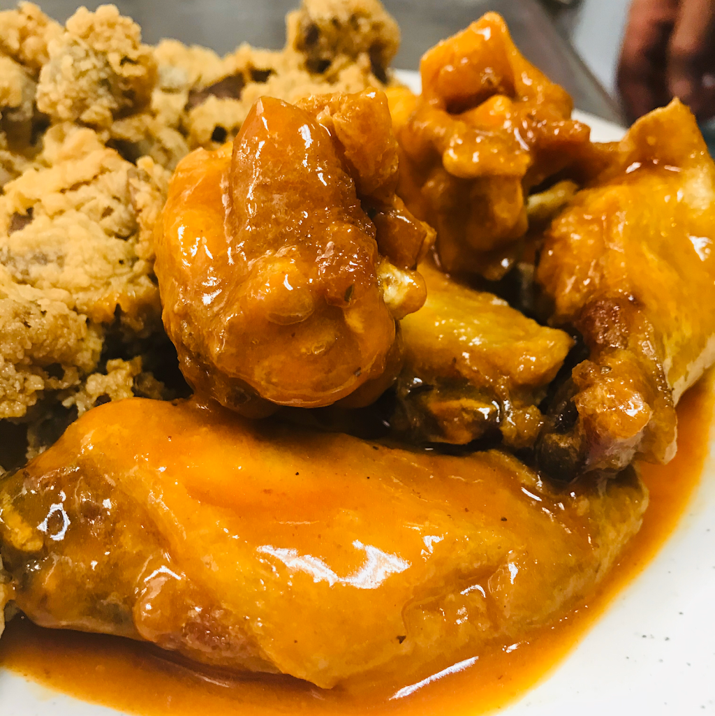 Gyro Cafe | restaurant | 4222 Gunn Hwy, Tampa, FL 33618, USA | 8102698899 OR +1 810-269-8899