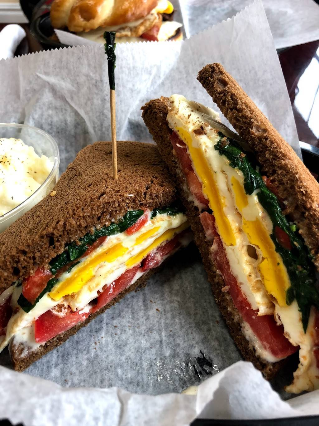 Marks Restaurant | restaurant | 37 Pleasant St, Enfield, CT 06082, USA | 8609902051 OR +1 860-990-2051